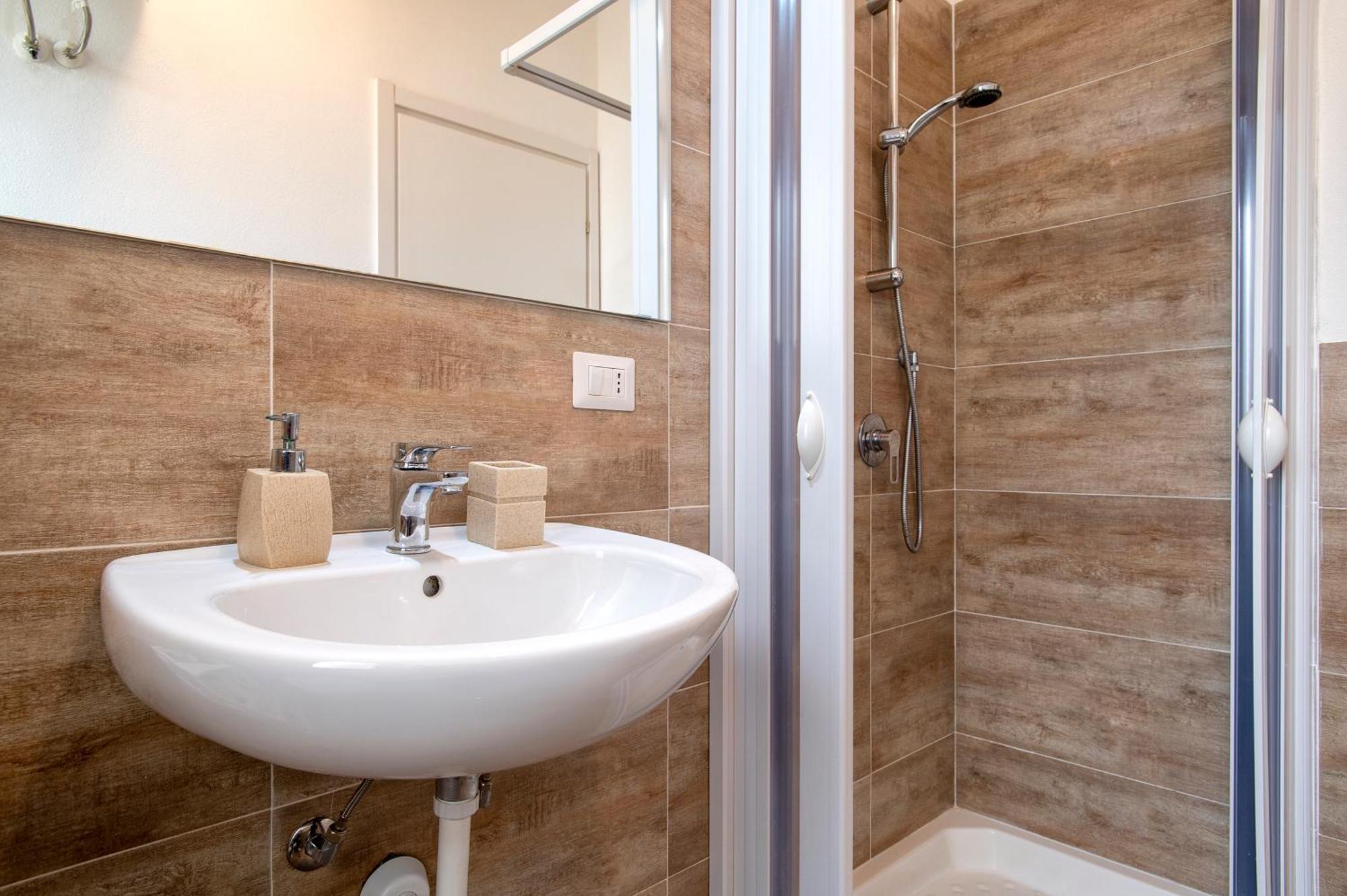 White Star Rooms Self Check-In Affittacamere Alghero Exterior foto